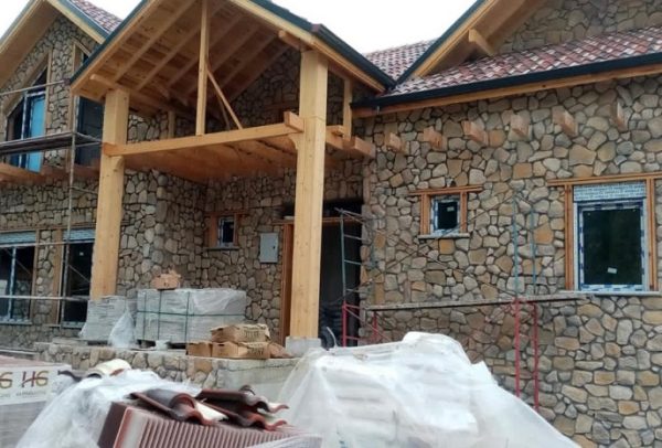 Lumumba Dekoratif Taş – Arena